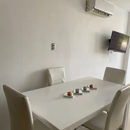 Aparta Estudio Edificio Cristoforo Colombo
